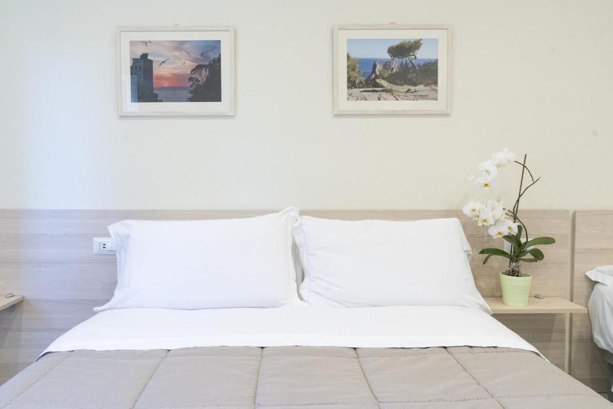 Sorrentovibes - Modern Apartment With Terrace, Swimming Pool&Tennis Bagian luar foto