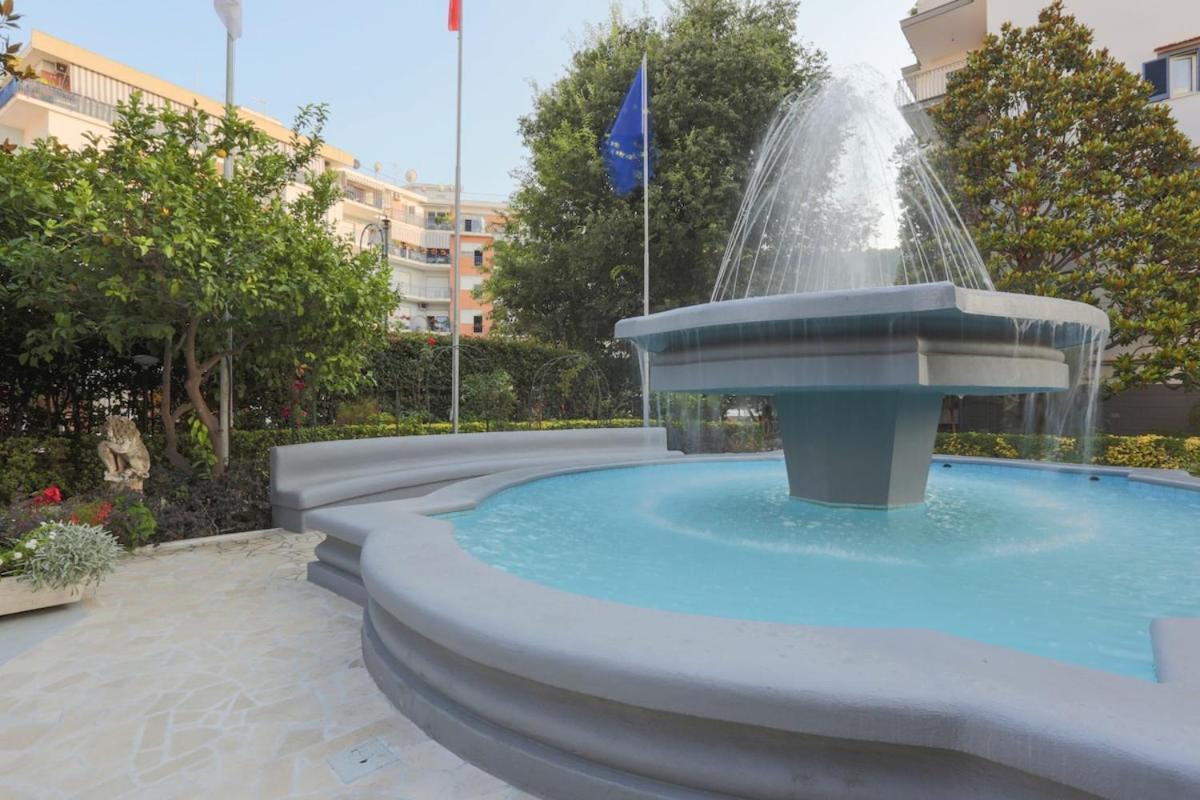 Sorrentovibes - Modern Apartment With Terrace, Swimming Pool&Tennis Bagian luar foto