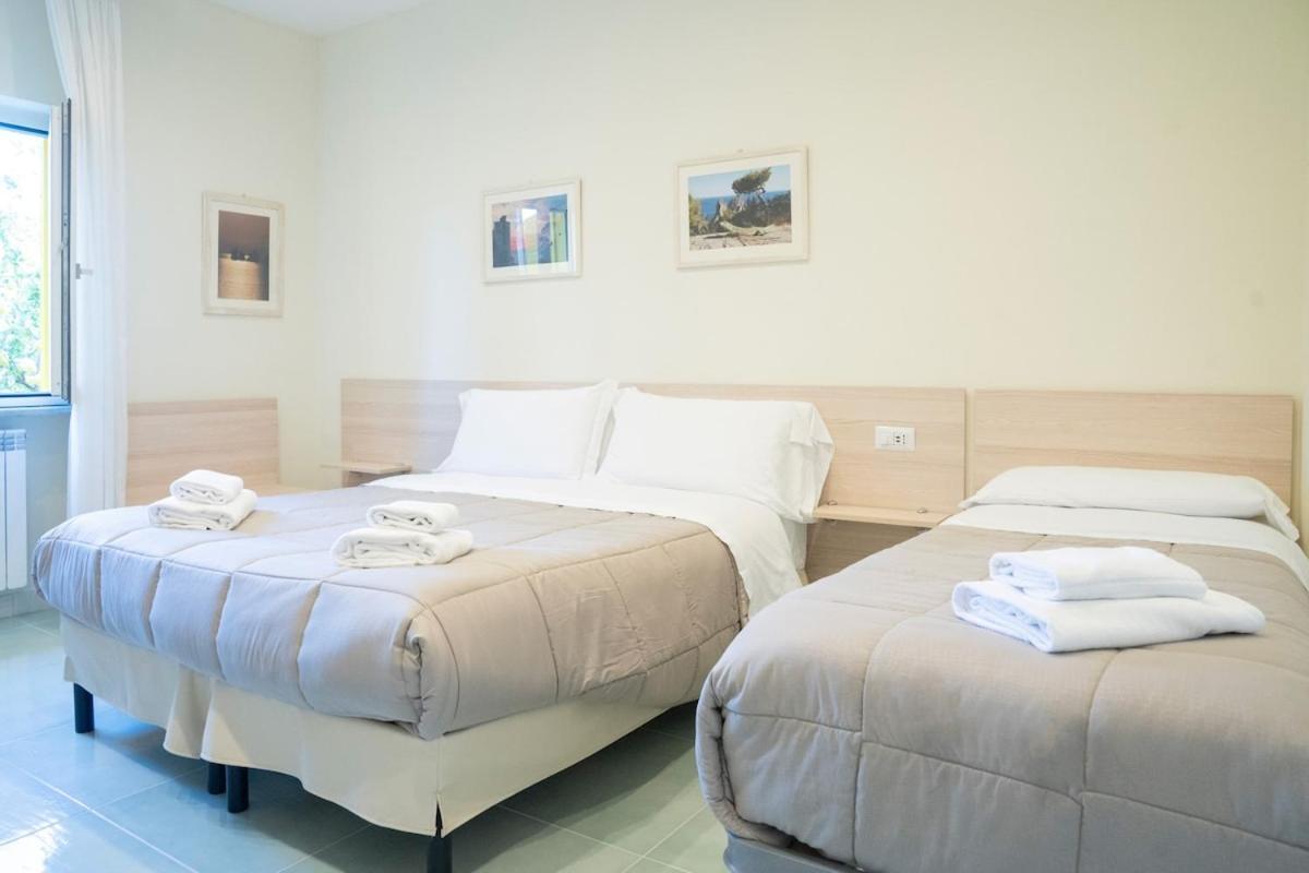 Sorrentovibes - Modern Apartment With Terrace, Swimming Pool&Tennis Bagian luar foto