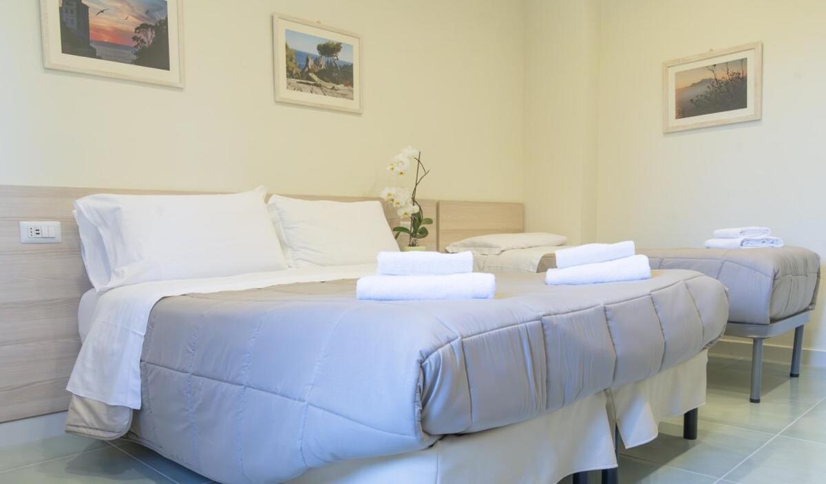 Sorrentovibes - Modern Apartment With Terrace, Swimming Pool&Tennis Bagian luar foto