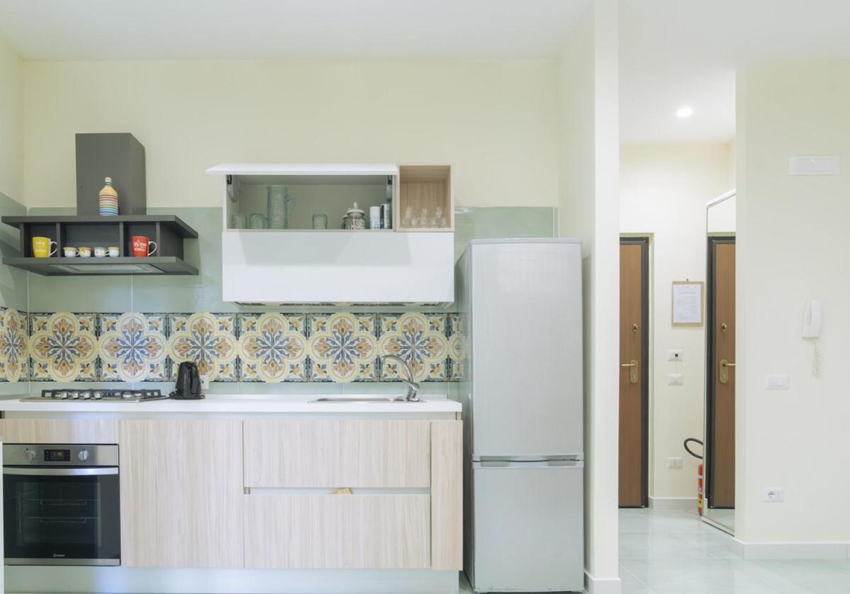 Sorrentovibes - Modern Apartment With Terrace, Swimming Pool&Tennis Bagian luar foto